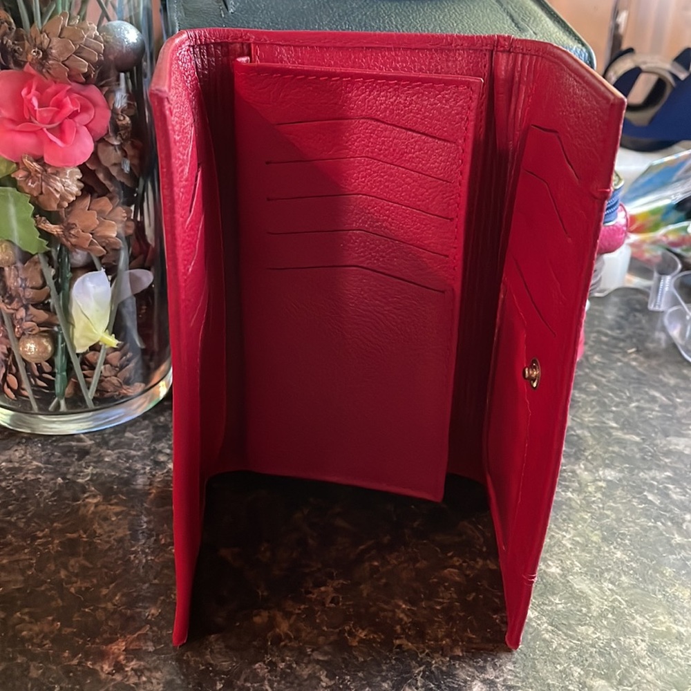 Wallet - Picture 3 of 6